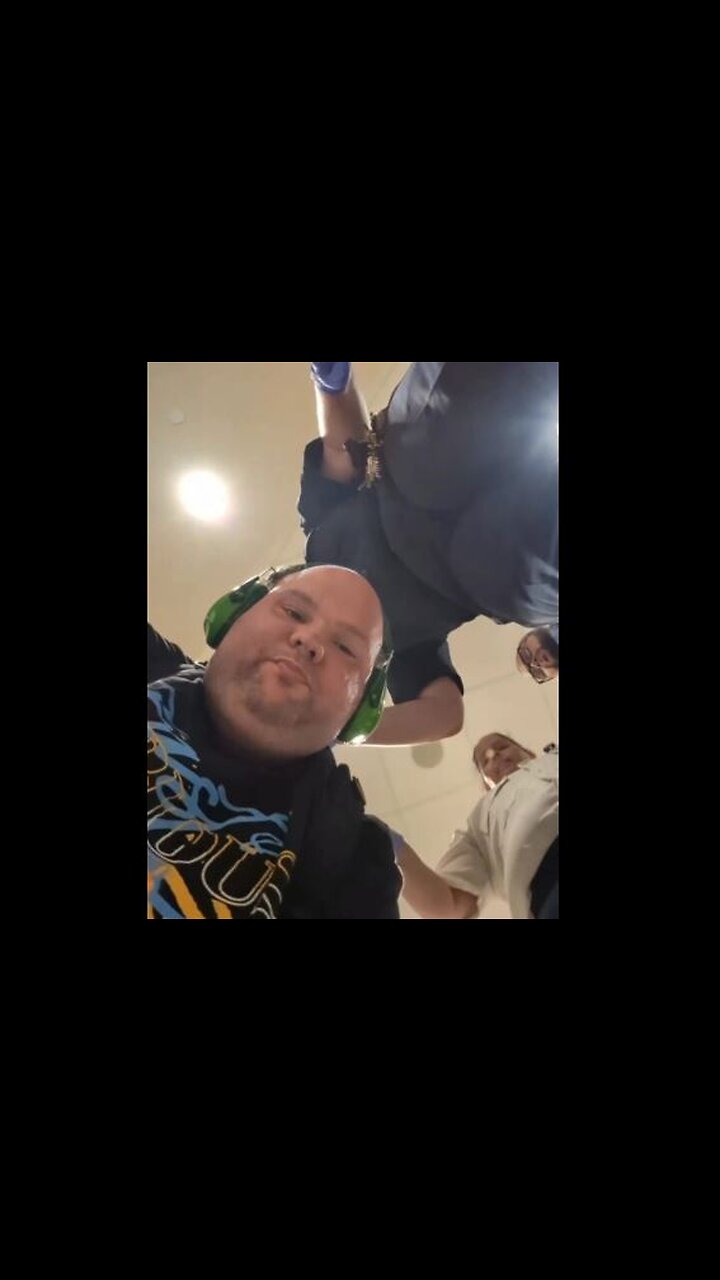 (Reupload) Andrew Ditch Tantrum in Buffalo General