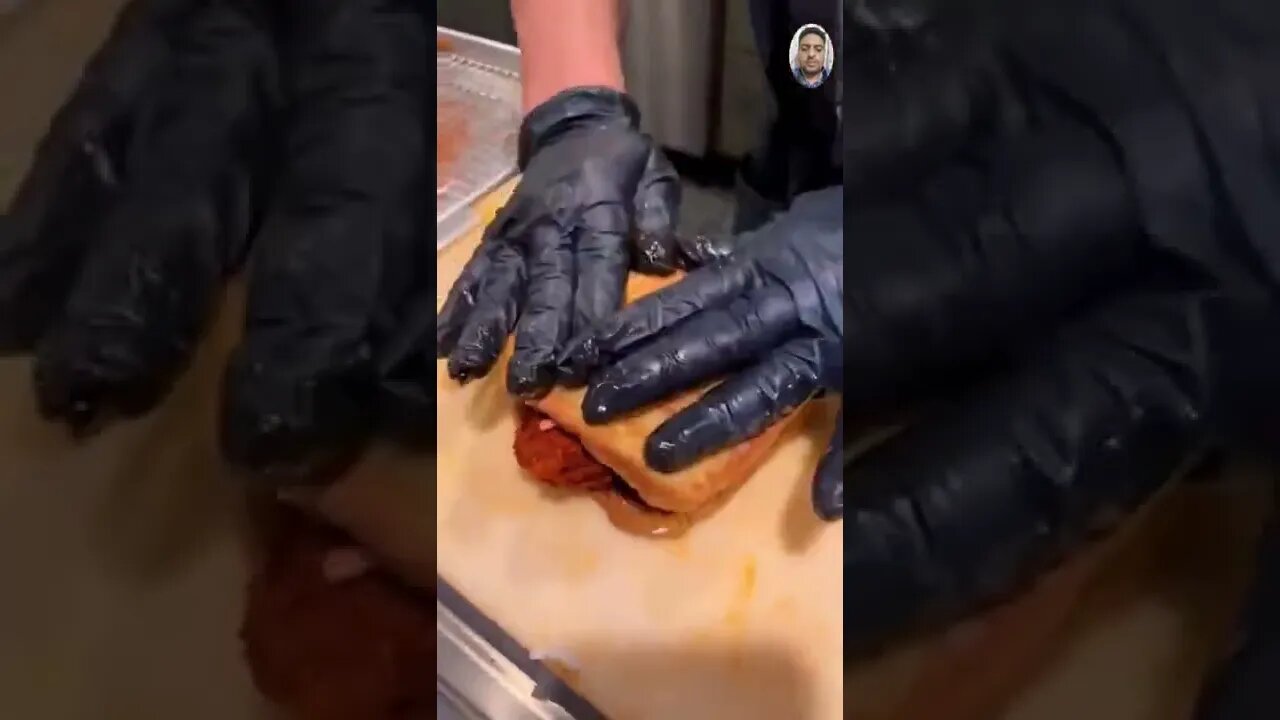 Chicken Sandwich #UpFoodReview #ytshorts #Food #Streetfood #viral #viral2022 #viralvideo2022