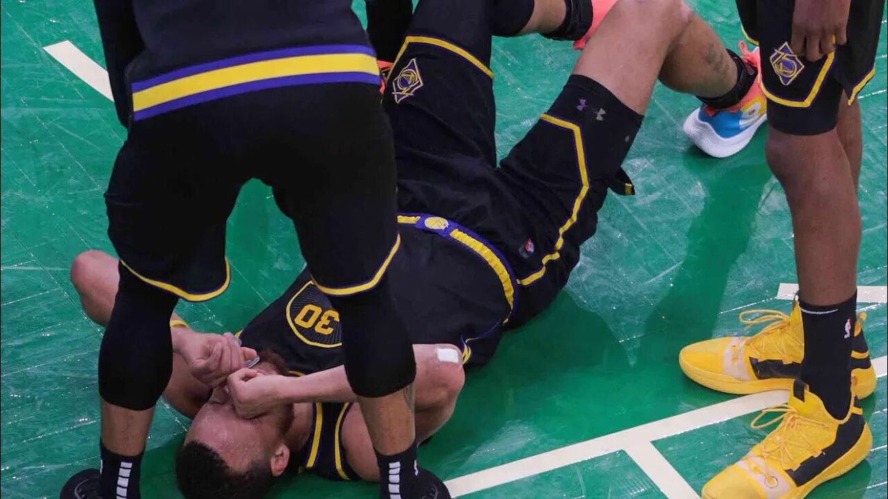 Stephen Curry In Tears After Suffers Scary Knee Injury In Game 3!