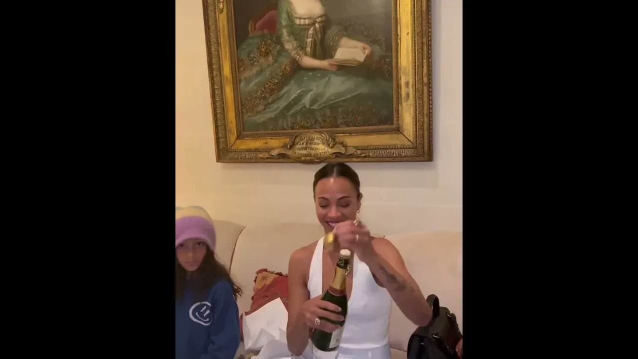 Zoe Saldana is enjoying life! 🍾🍾🍾#entertainment #hollywood