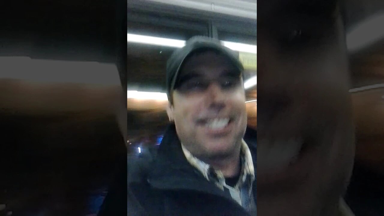 nicky in the bus quebec city after manys days of green cleanse