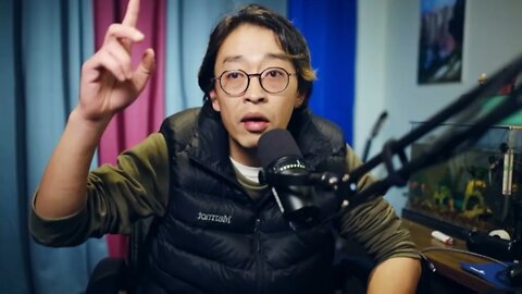 中国第三艘航母下水，错误的道路上的里程碑