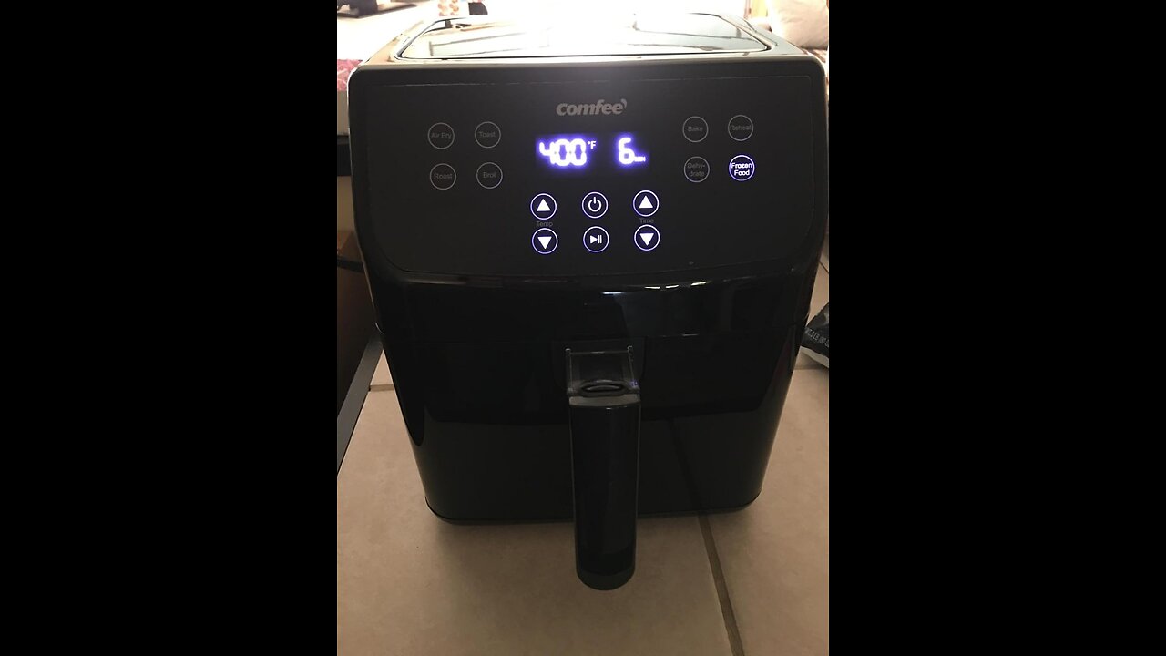 COMFEE' 5.8Qt Digital Air Fryer, Toaster Oven & Oilless Cooker, 1700W with 8 Preset Functions,...