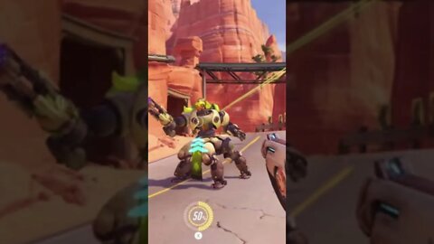 Games That Drastically Improve Your Aim no 7: Overwatch #shorts