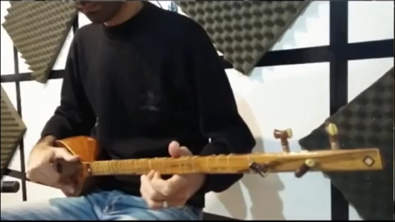 Beautiful and modern playing of setar