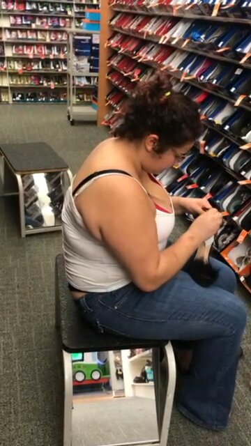 Chubby Girl HUGE Black Whaletail in Shoe Store