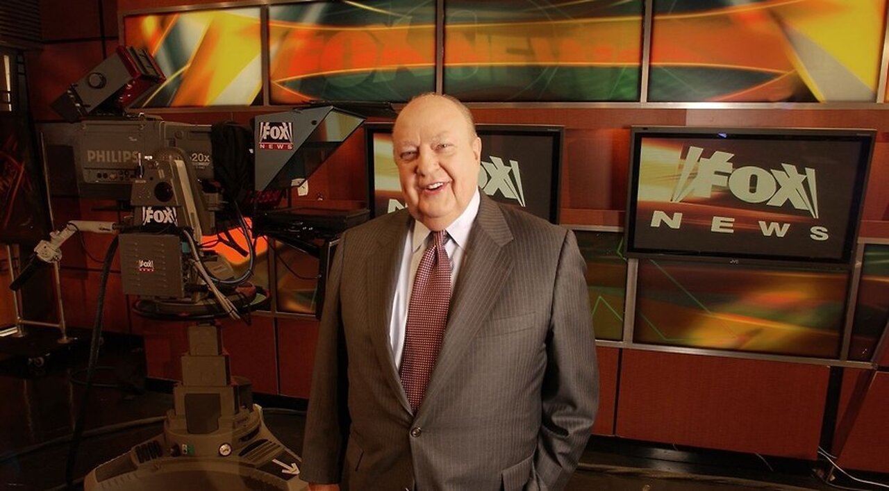 Roger Ailes' Widow Trashes Fox News, Murdochs on Birthday of Late Husband: 'What a Joke'