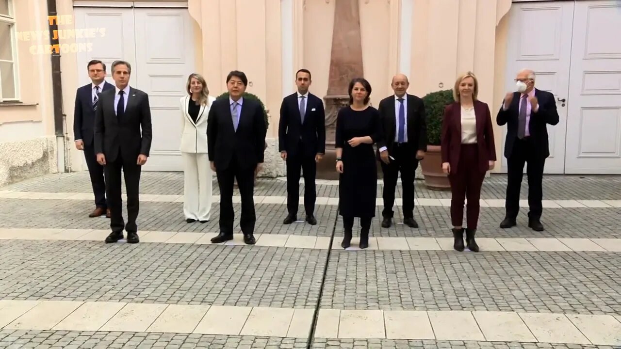 G7 "Family Photo": It makes sense to them as well.