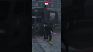 bati no cara com bastao #shorts #gta