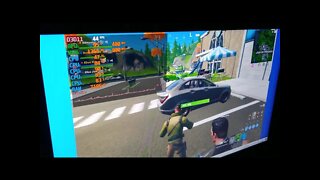 Fortnite na APU AMD A10 RX425-BB Quad Core da Maxsun + IGP Radeon R6 em 1050p no mínimo.