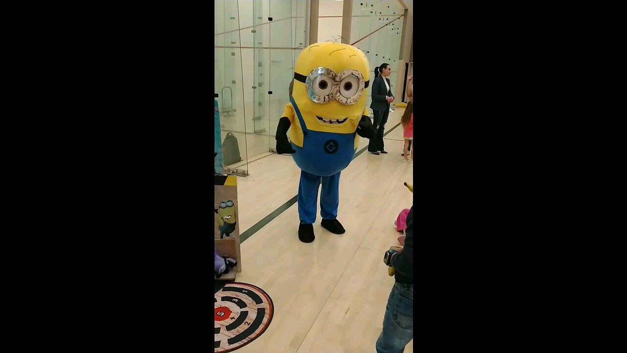 Banana toss game with a minion at life time fitness in Sugarland at a birthday party