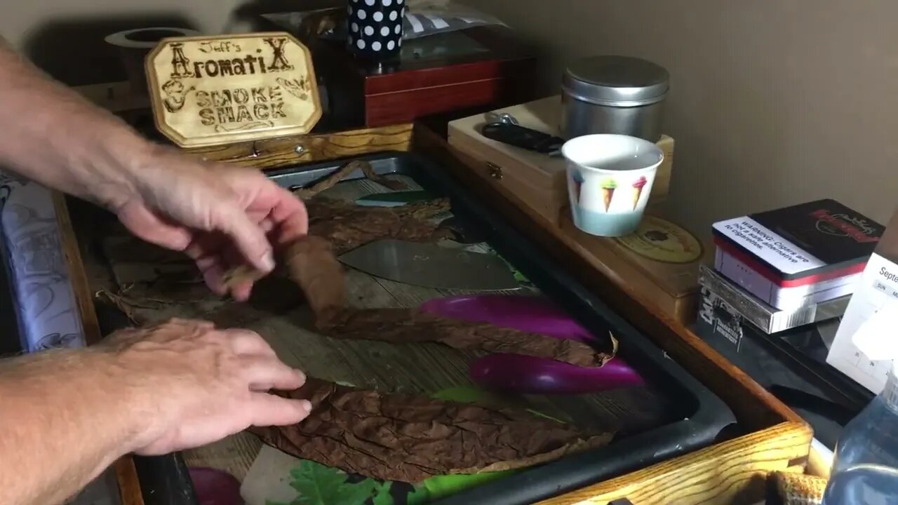 Bunching a Cigar Entubato Part 1