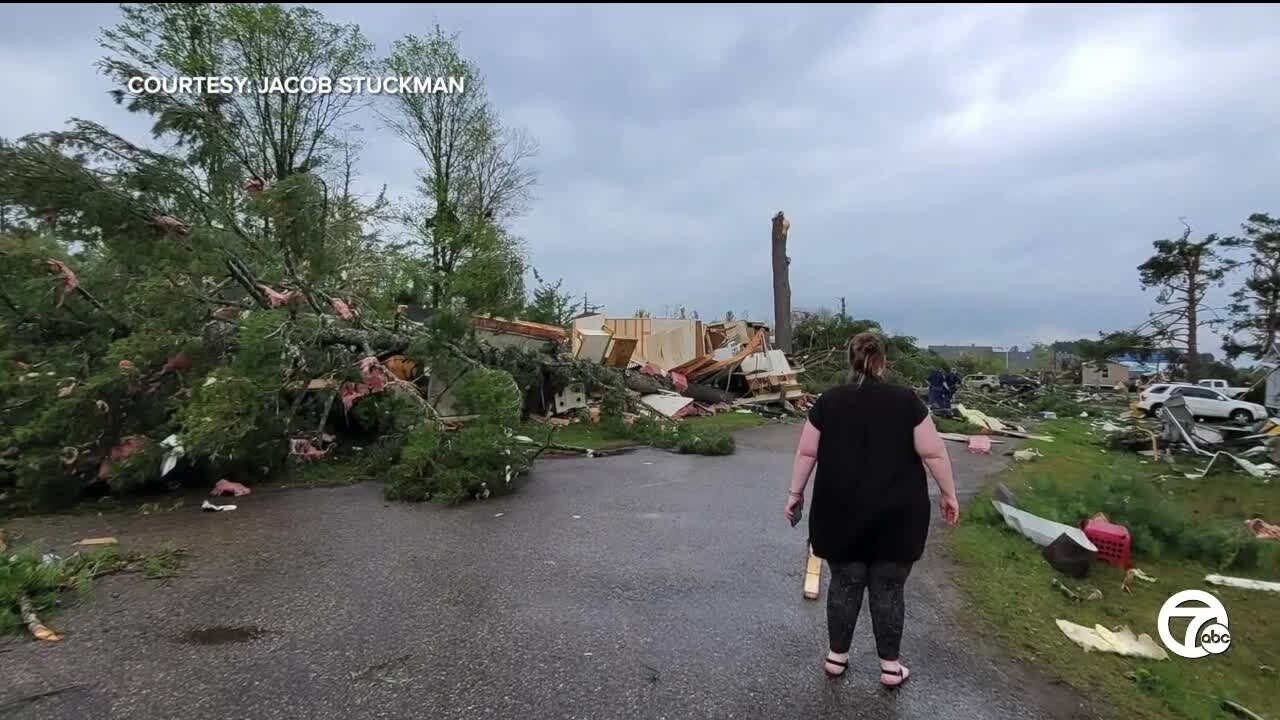 Deadly tornado hits Gaylord