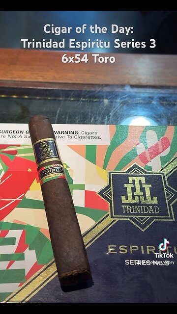 Cigar of the Day: Trinidad Espiritu Series 3 6x54 Toro Box Press #Short #Cigars #Shorts #Cigar