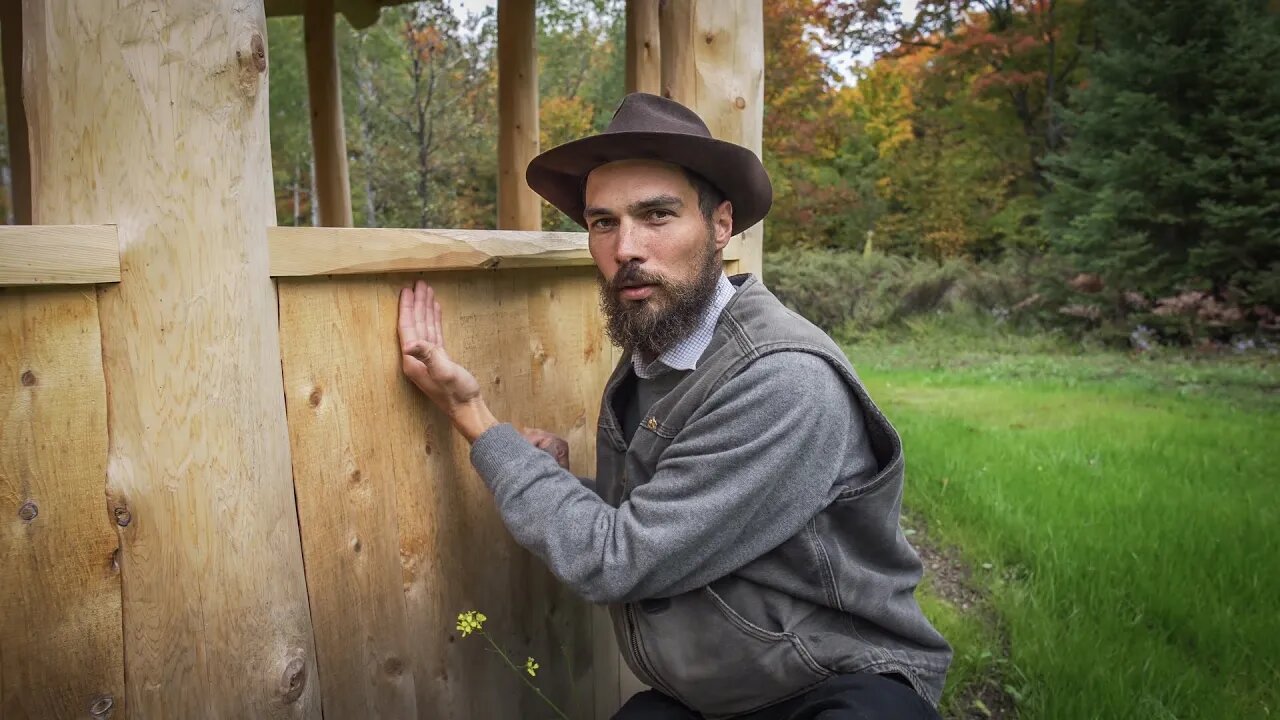 Builder Blends First Nations, Timber Framing, Modern Building Techniques in Unique Ceremony Building