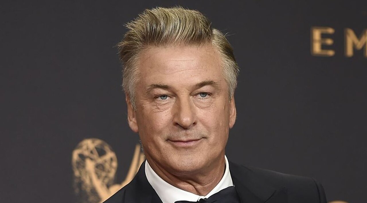 Baldwin Triggers Internet With Post About End of Filming 'Rust,' New Role Raises Eyebrows