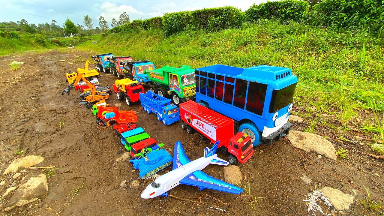 Looking for Tayo Bus Car Toys, Tow Trucks, Excavators, Cylinder Trucks, Bulldozers, Loaders