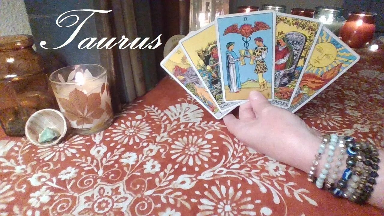 Taurus 🔮 THE DARK DAYS ARE OVER FINALLY OVER Taurus!! August 29th - September 4th Tarot Reading