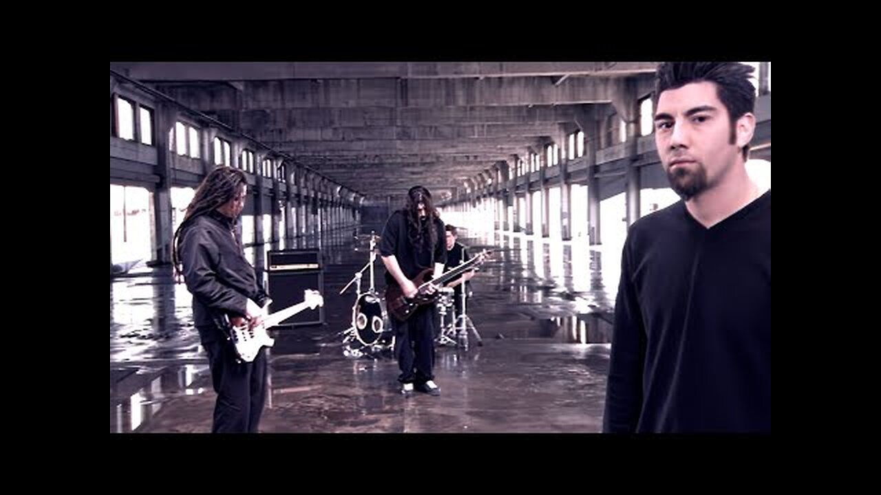 Deftones - Be Quiet And Drive (Far Away) (Official Video) [HD Remaster]