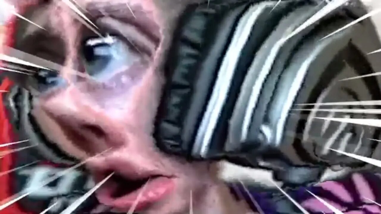 Every Youtuber When They Start A Reddit