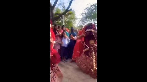 janvi Bhabhi viral dance