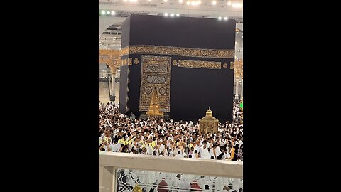 Beautiful Adhan in Makkah