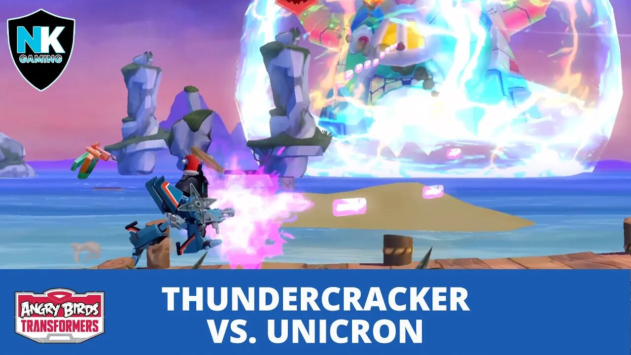 Angry Birds Transformers 2.0 - Thundercracker vs. Unicron