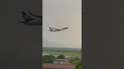pesawat terbang