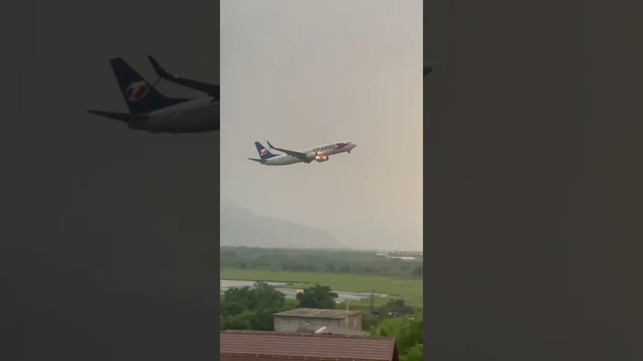 pesawat terbang