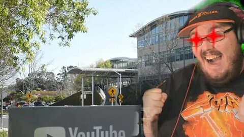 Steven Walks To Youtube Headcorters