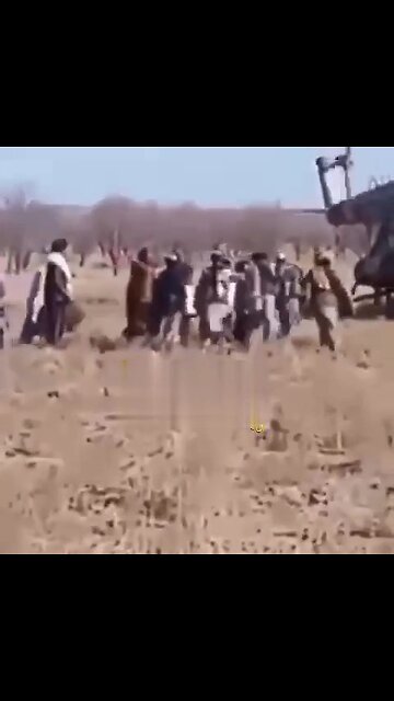 Pakistani commandos killed 2 alleged militants a few days ago and wounded 4 others in Afghanistan