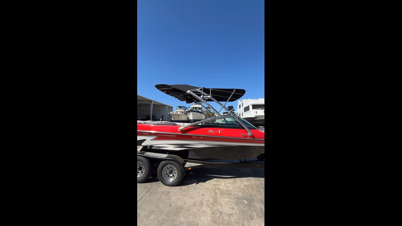 Canvas rigid top boat bimini