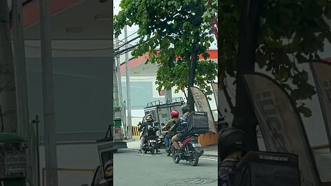 Jeepneys are Unstoppable #shorts #shortvideo #shortsvideo #philippines #travel