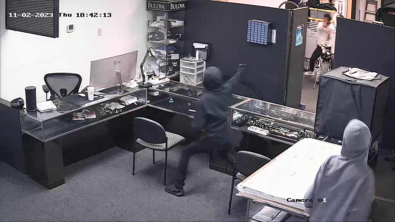 Texas Store Owner Defends Self In Shootout With Would-Be Robbers