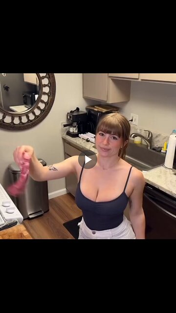 I can't for the life of me figure out why this video is going viral on TikTok.