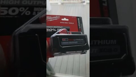 New Milwaukee M18 Battery hits market #shorts