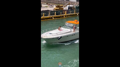 Girls attempting the famous Balancing beam walk to the bow of a Sundancer 540 #yachtdealnow