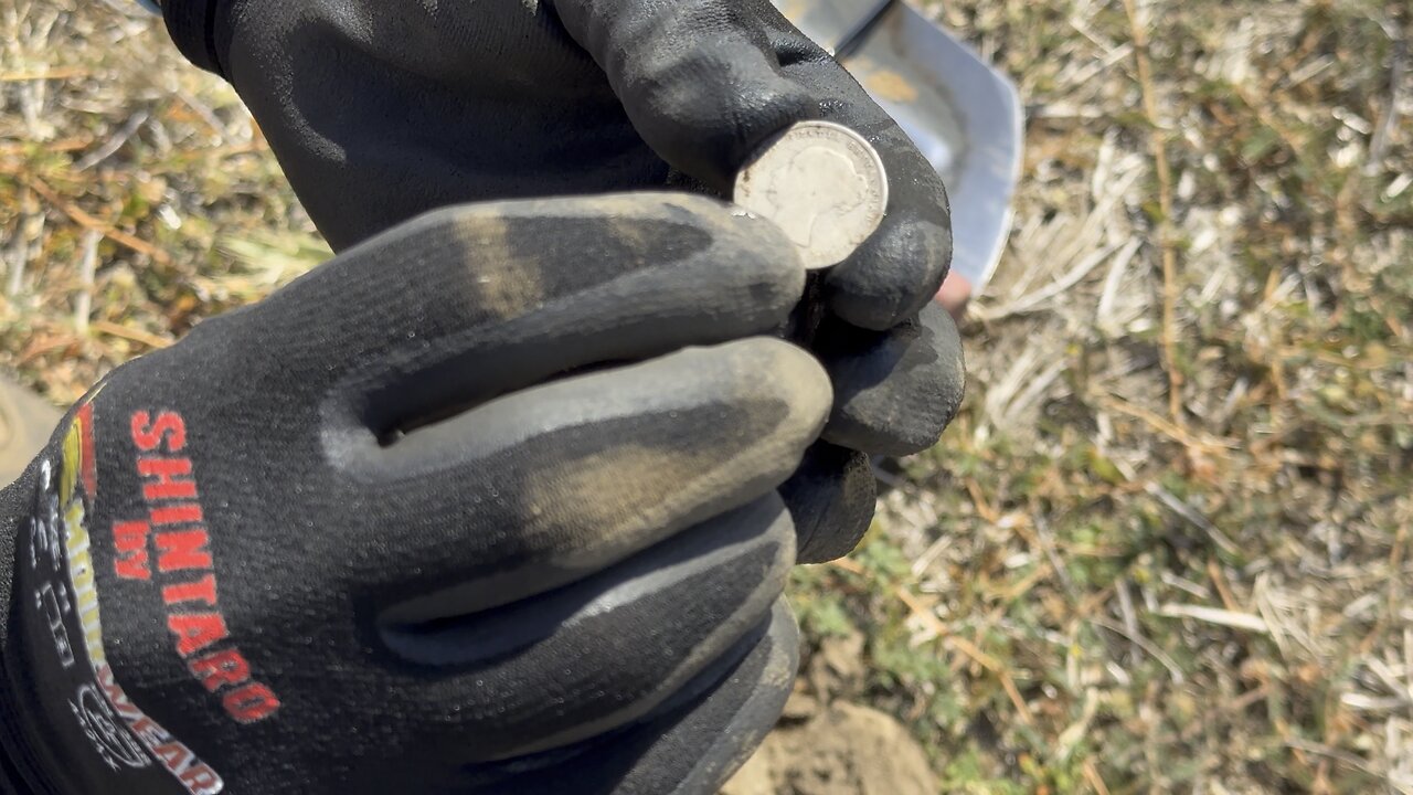 Big Silver In The Hoke Metal Detecting