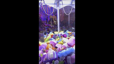 Crazy Claw machine #clawmachine #arcade