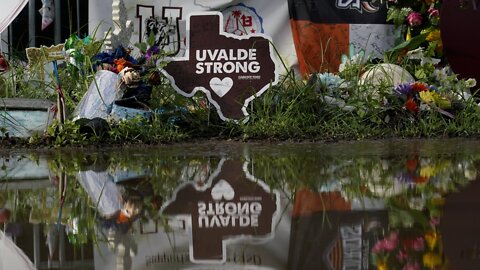 Uvalde School Officials Brief Parents On Security Changes For New Year