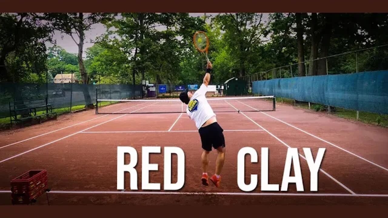 Rochelle Heights Racquet Club / Hidden Red Clay Tennis Courts!
