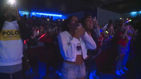 FAU students sad, proud of Owls despite Final Four loss