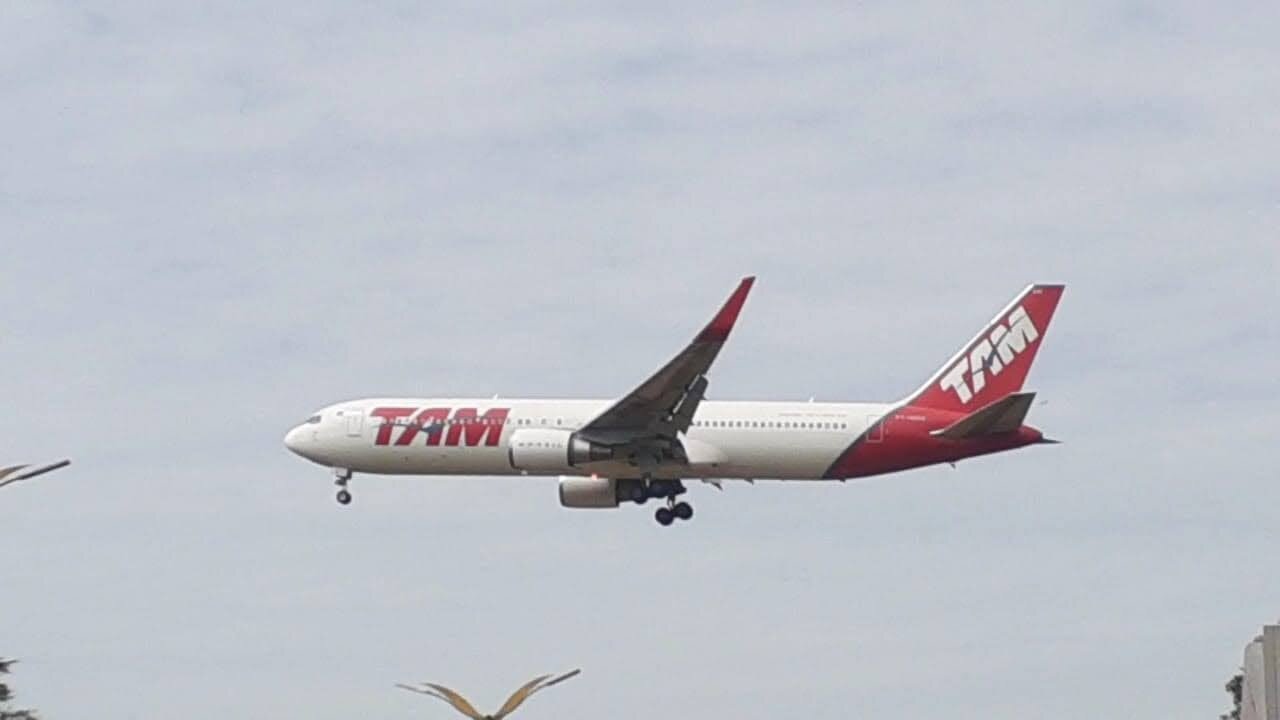 Spotter Manaus:Boeing 767-300ER PT-MSZ,Embraer KC-390 FAB-2854,Boeing 737-300F PP-YBD