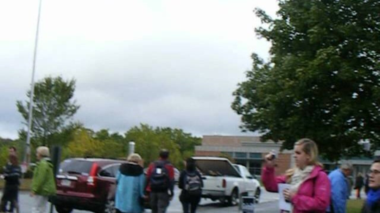 The Crowds outside after the Golnik Tsongas debate 9 30