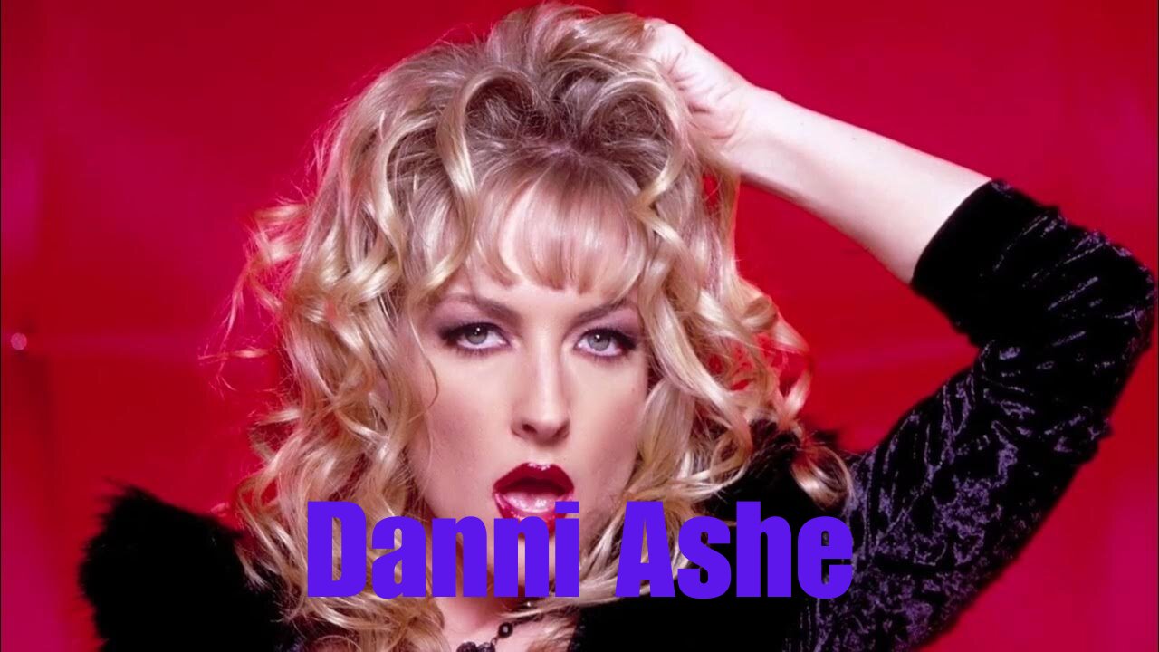 "Danni Ashe: The Pioneer of Online Adult Entertainment"