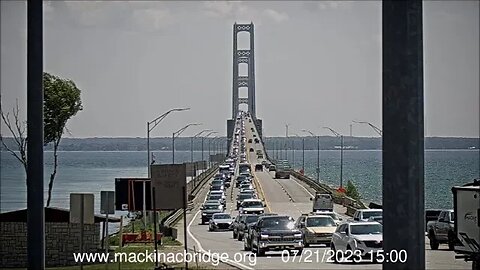 Mackinac Bridge Heavy Traffic Into The U.P. 7/21/23