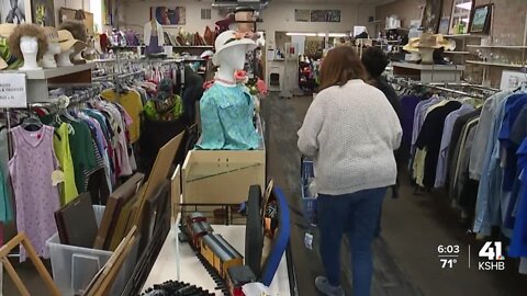 Kansas City consumers turn to thrifting as interest rates hike, cost of living rises