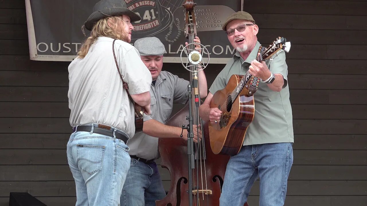 Silas Powell and The Powell Family Band - Hard Times