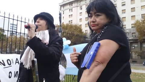 Convocatoria en la plaza de los Dos Congresos - 25 de mayo de 2022