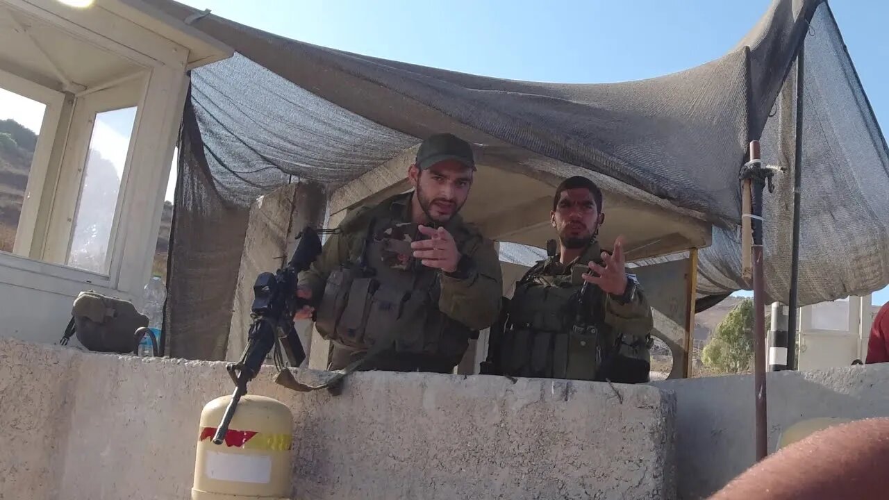 Confronted by Israeli Soldiers and Palestinians in the West Bank 🇮🇱